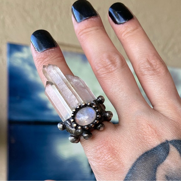 Natural iridescent flash moonstone gem triple crystal quartz adjustable ring - Picture 11 of 16